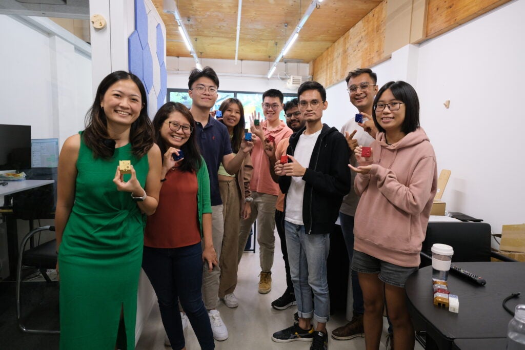 Alexandra Zhang, CEO and Co-founder of Factorem (first from left) and Hardik Dobariya, Chief Product Officer and Co-founder of Factorem (second from right) with their team 